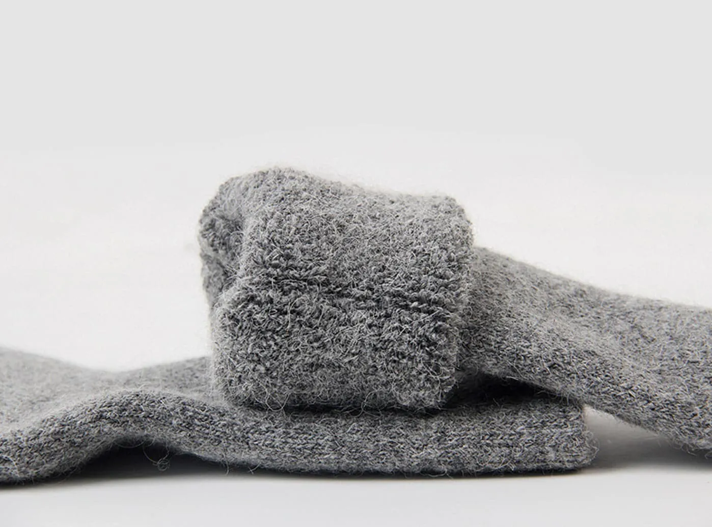 FitVille Frosty Fluffies Wool Socks V2 (Unisex)