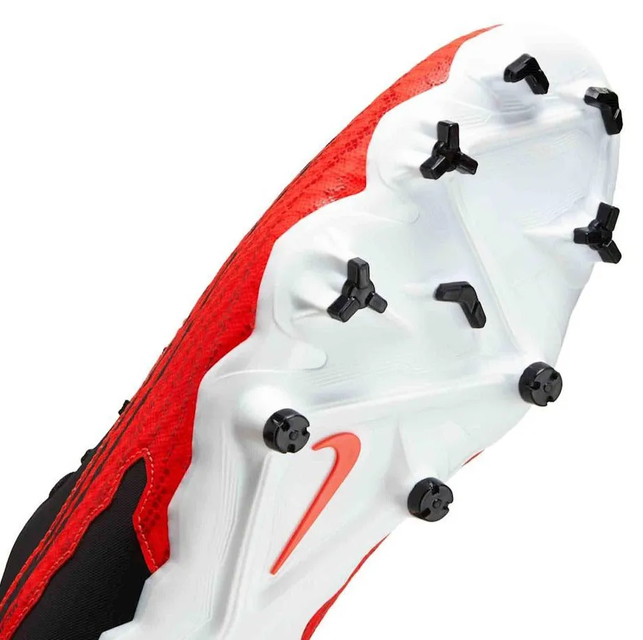 Nike Phantom Academy FG/MG Football Boots